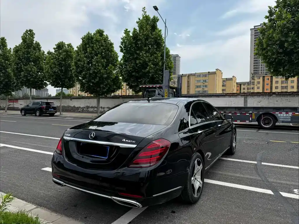 Mercedes-Benz S-Class — миниатюра 9