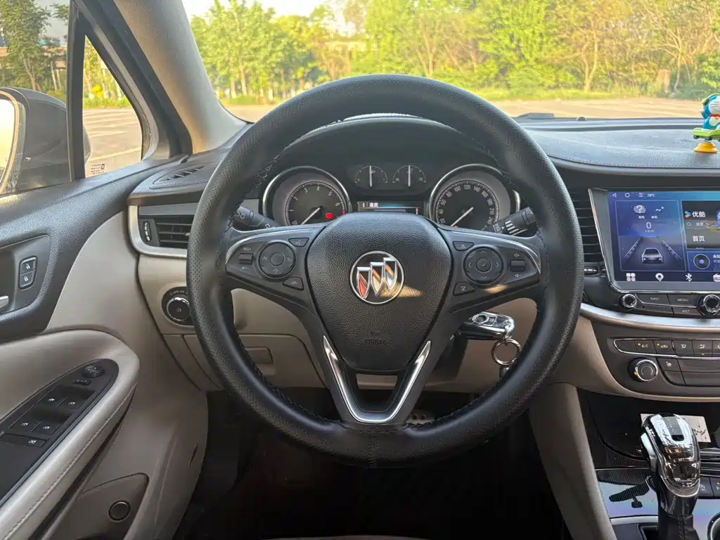 Buick Verano — миниатюра 14