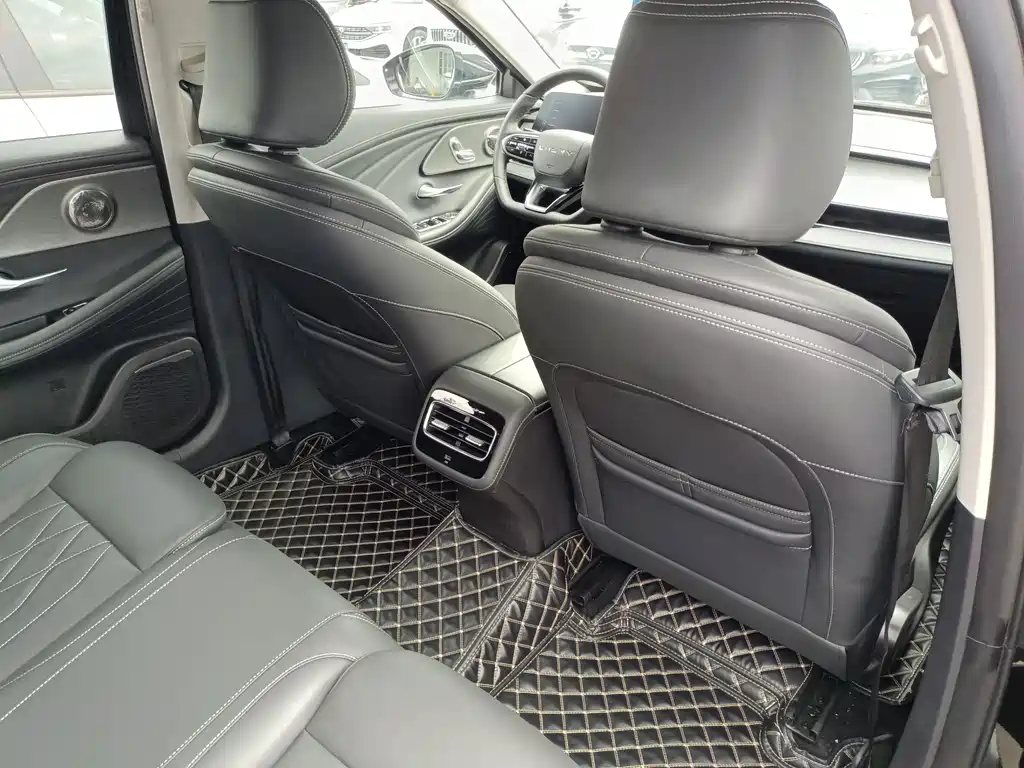 Chery Arrizo 8 — миниатюра 8