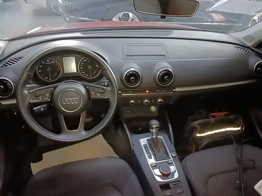 Audi A3 — миниатюра 10