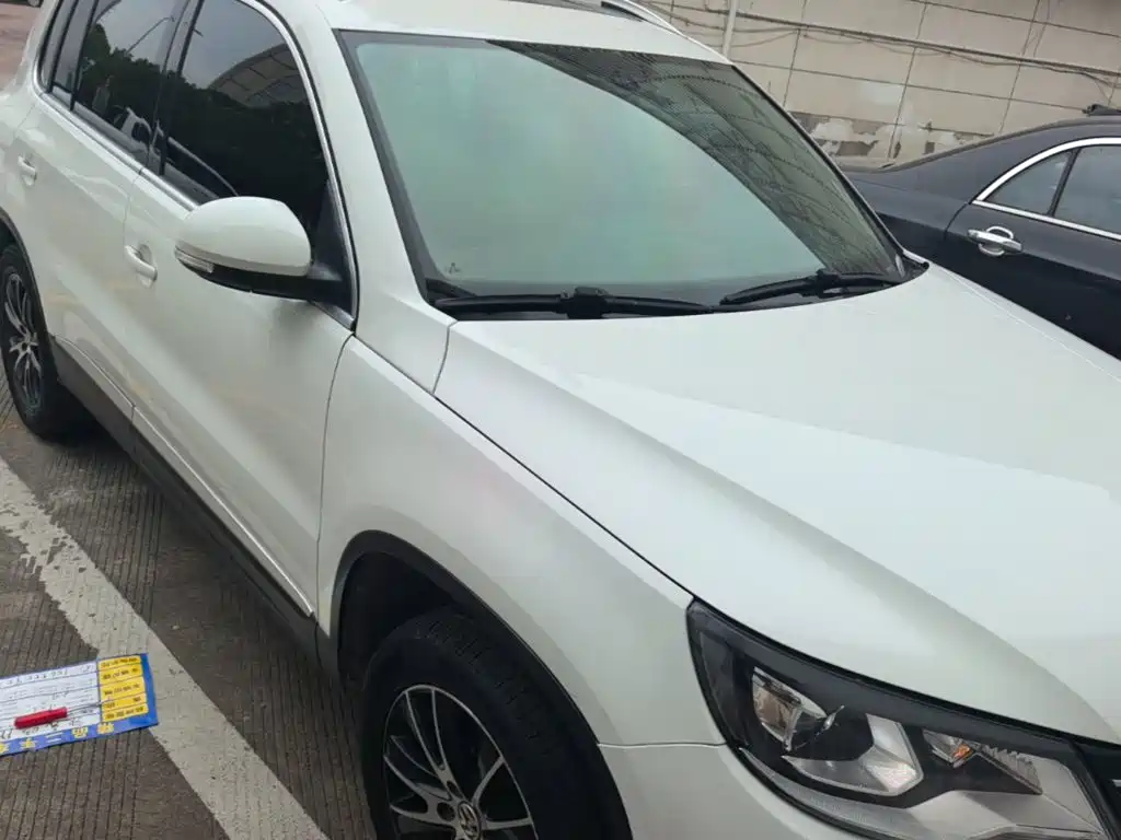 Volkswagen Tiguan — миниатюра 4