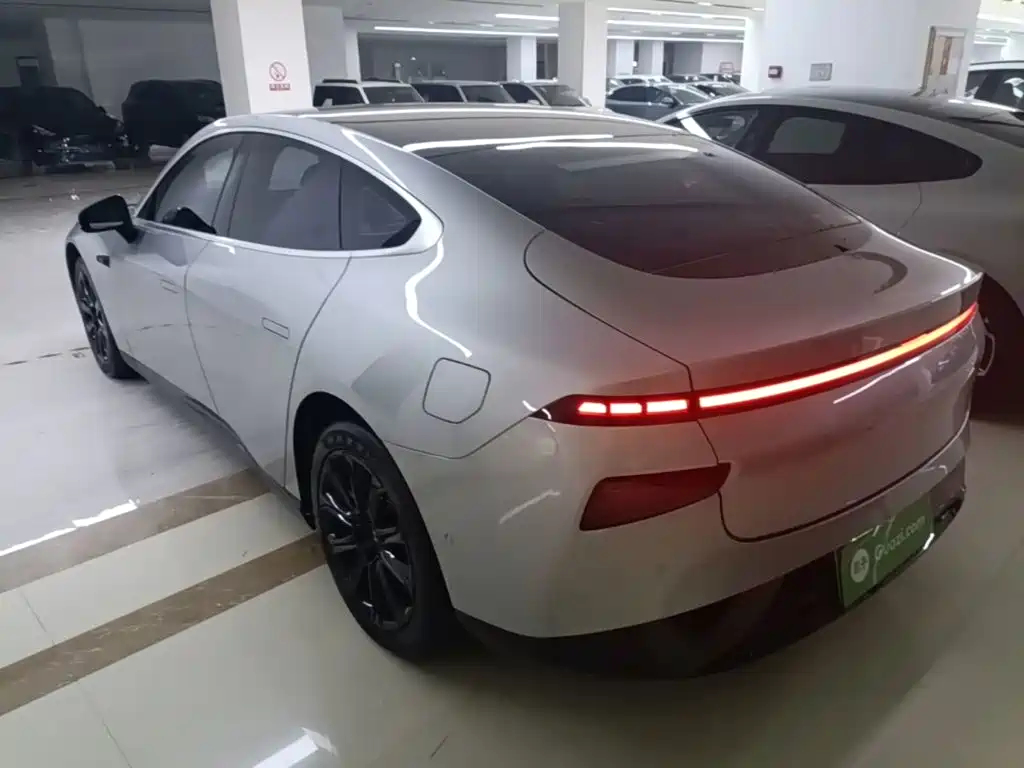 XPeng P7 — миниатюра 5