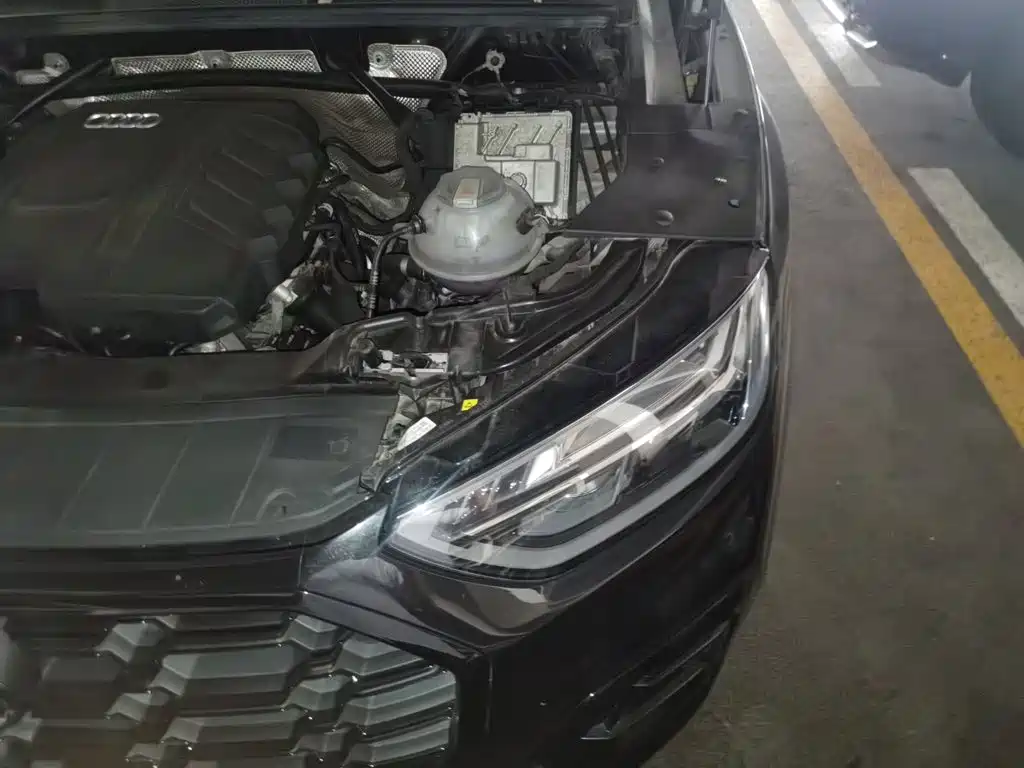 Audi Q5L — миниатюра 22