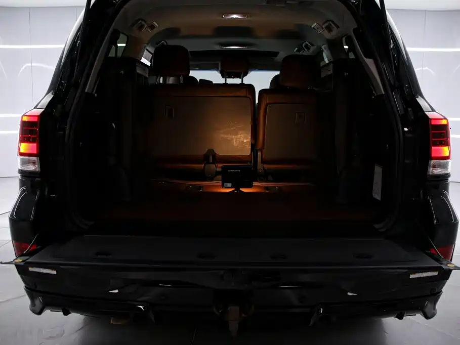 Toyota Land Cruiser — миниатюра 18