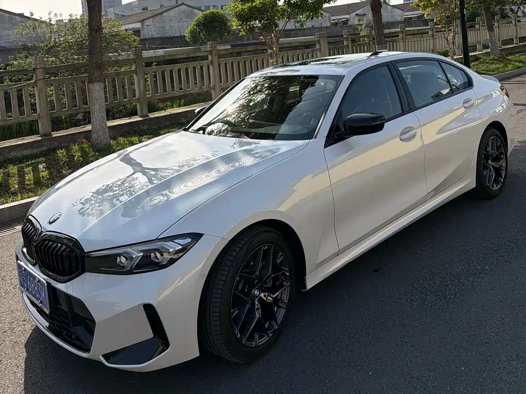 BMW 3 Series 2025