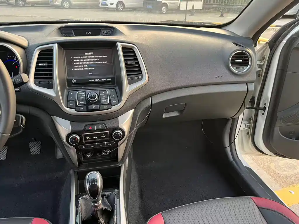 Changan Eado XT — миниатюра 8