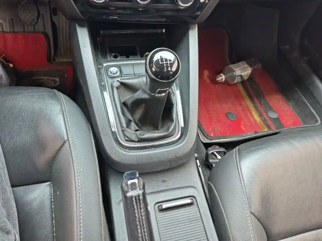 Volkswagen Sagitar — миниатюра 7