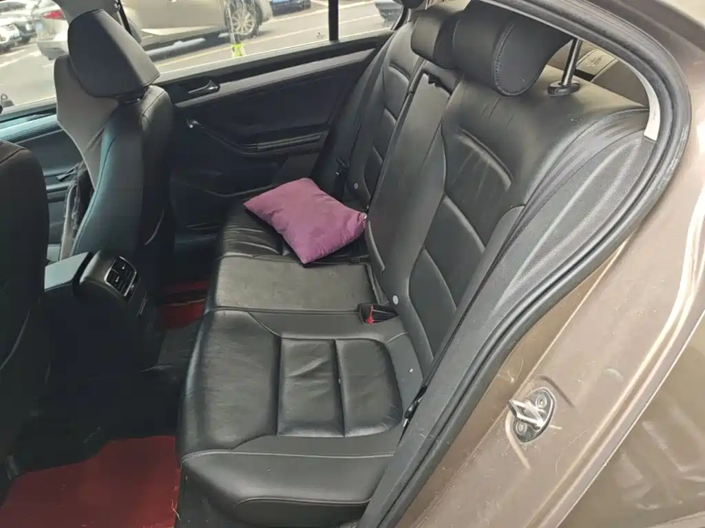 Volkswagen Sagitar — миниатюра 15