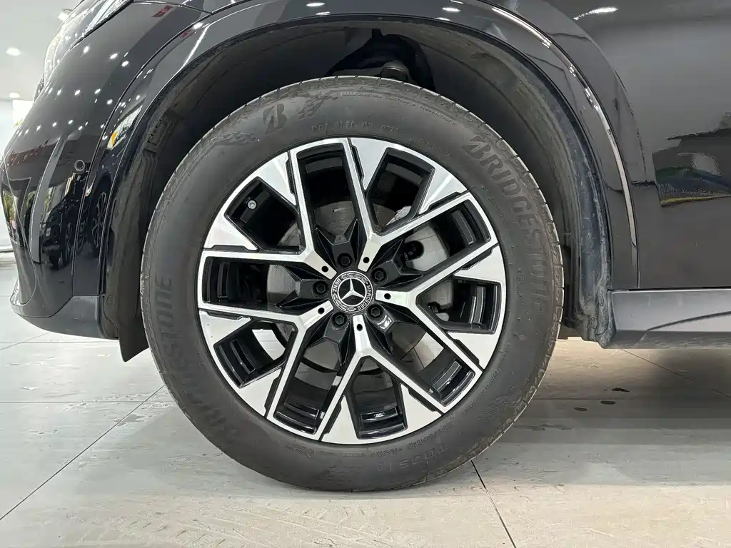 Mercedes-Benz GLC 2024 GLC 260 L 4MATIC Luxury 5 мест
