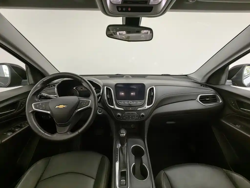 Chevrolet Equinox — миниатюра 5