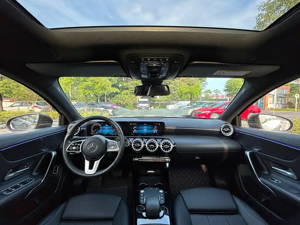 Mercedes-Benz A-Class — миниатюра 13