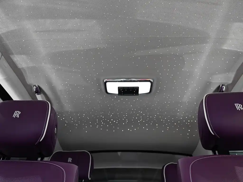 Rolls-Royce Cullinan — миниатюра 12