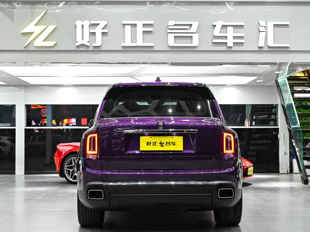 Rolls-Royce Cullinan — миниатюра 5