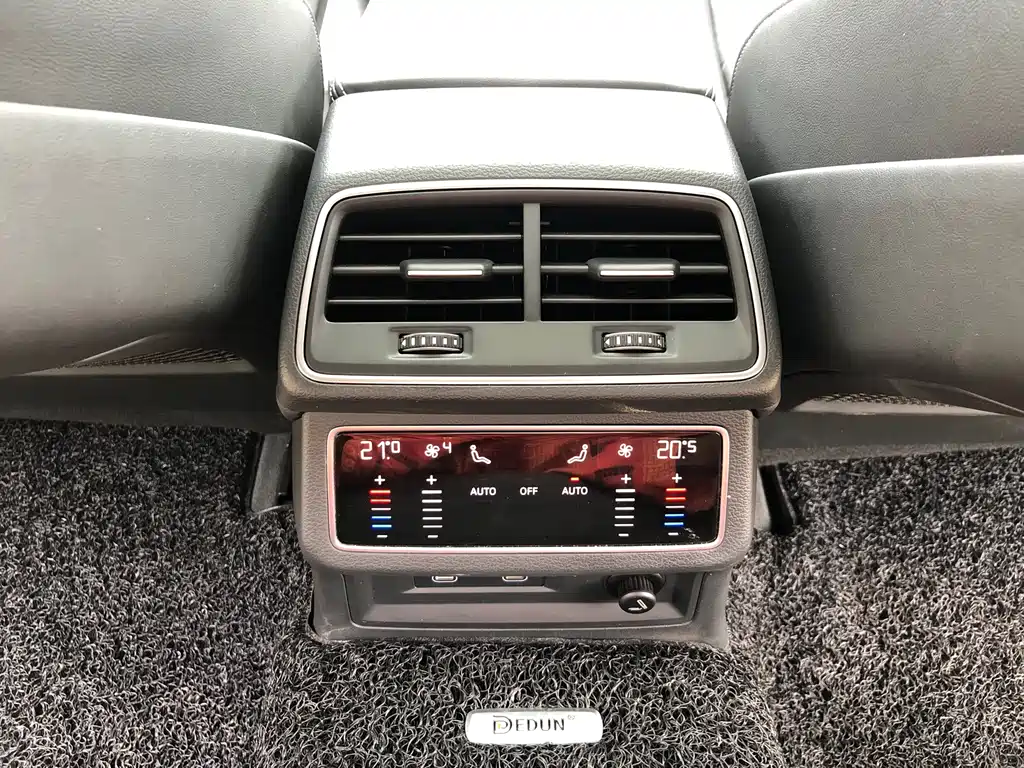 Audi A7L — миниатюра 19