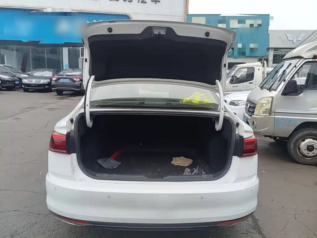 Volkswagen Bora — миниатюра 19