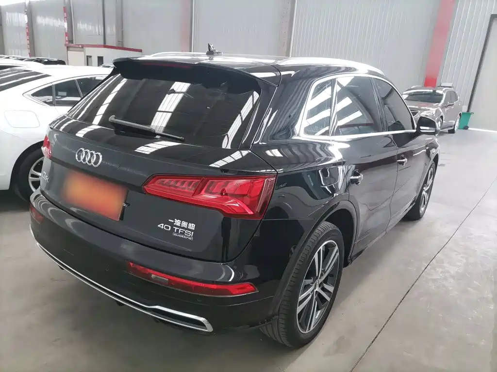 Audi Q5L — миниатюра 7
