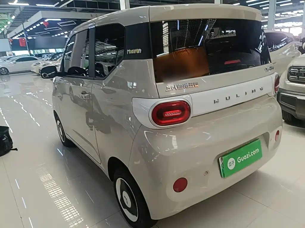 Wuling MINIEV — миниатюра 5