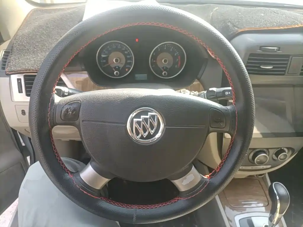 Buick Excelle — миниатюра 11