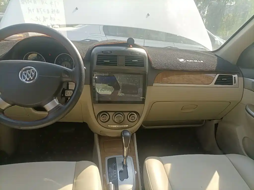 Buick Excelle — миниатюра 13