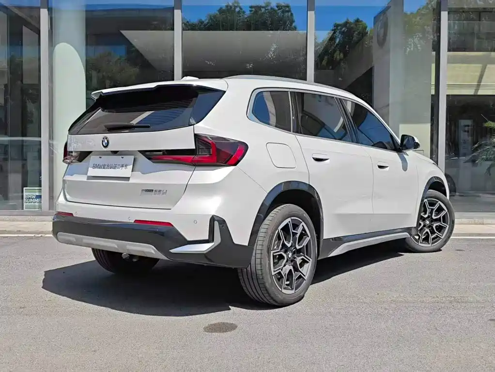 BMW X1 — миниатюра 5