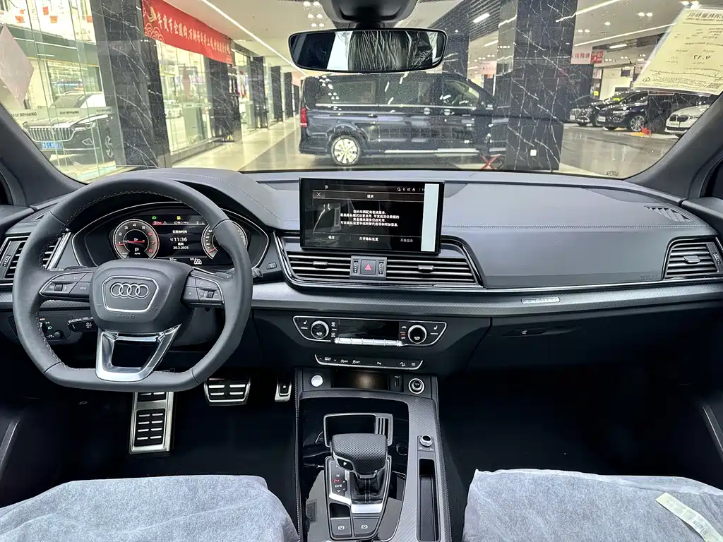 Audi Q5L — миниатюра 7