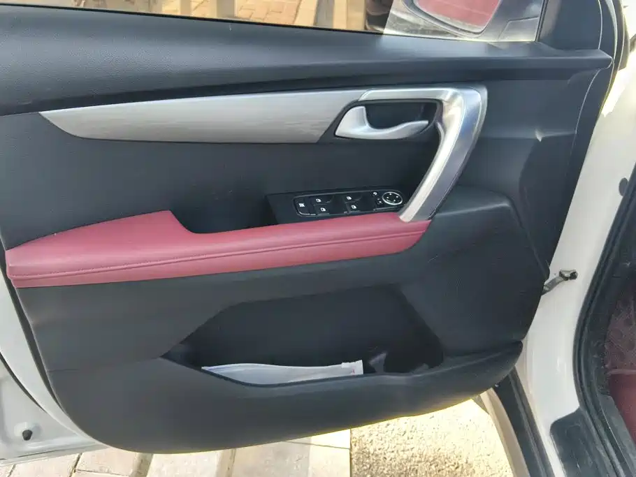 Kia Sportage — миниатюра 7