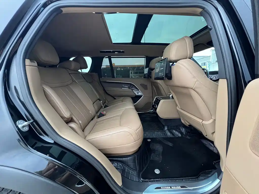 Land Rover Range Rover — миниатюра 17