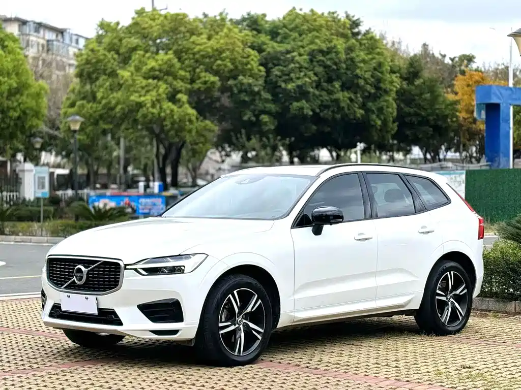 Купить Volvo XC60