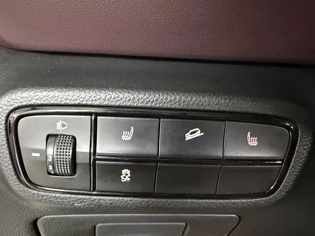 GAC Motor Trumpchi M6 — миниатюра 19