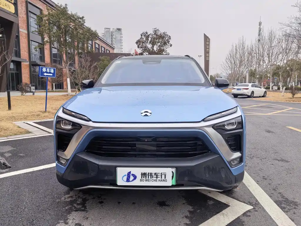 NIO NIO ES8