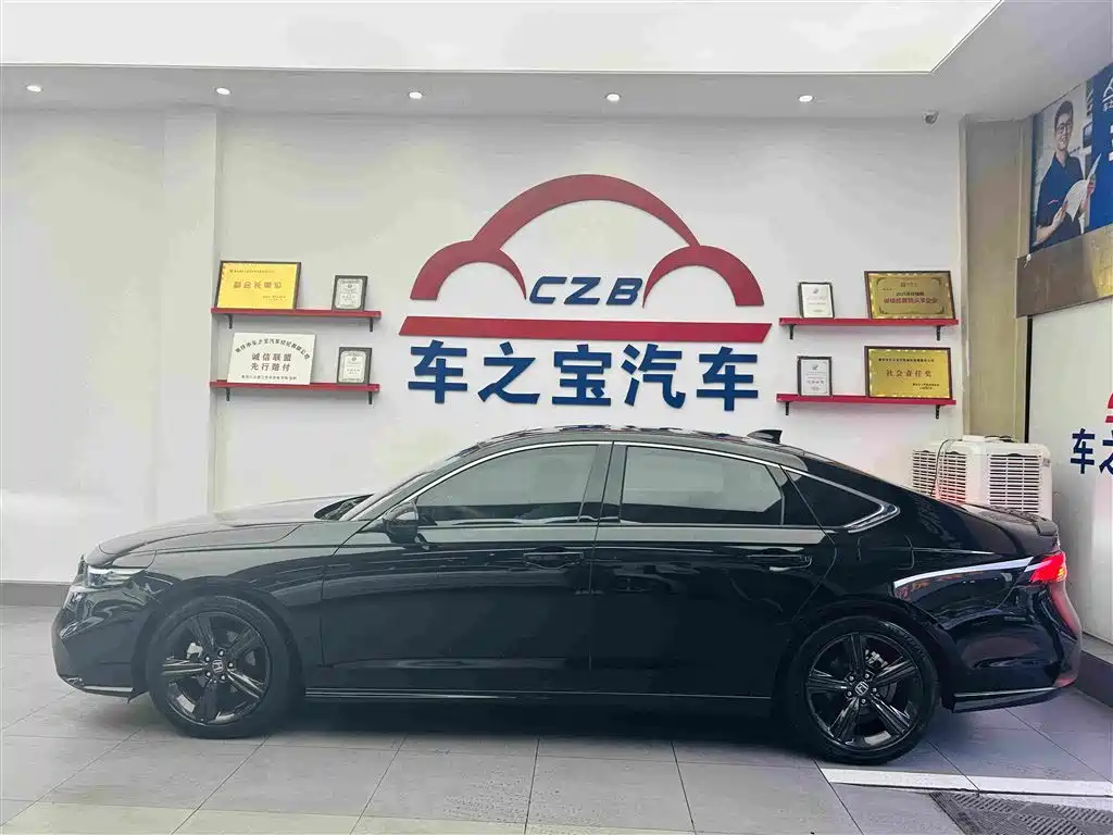 Honda Inspire — миниатюра 4