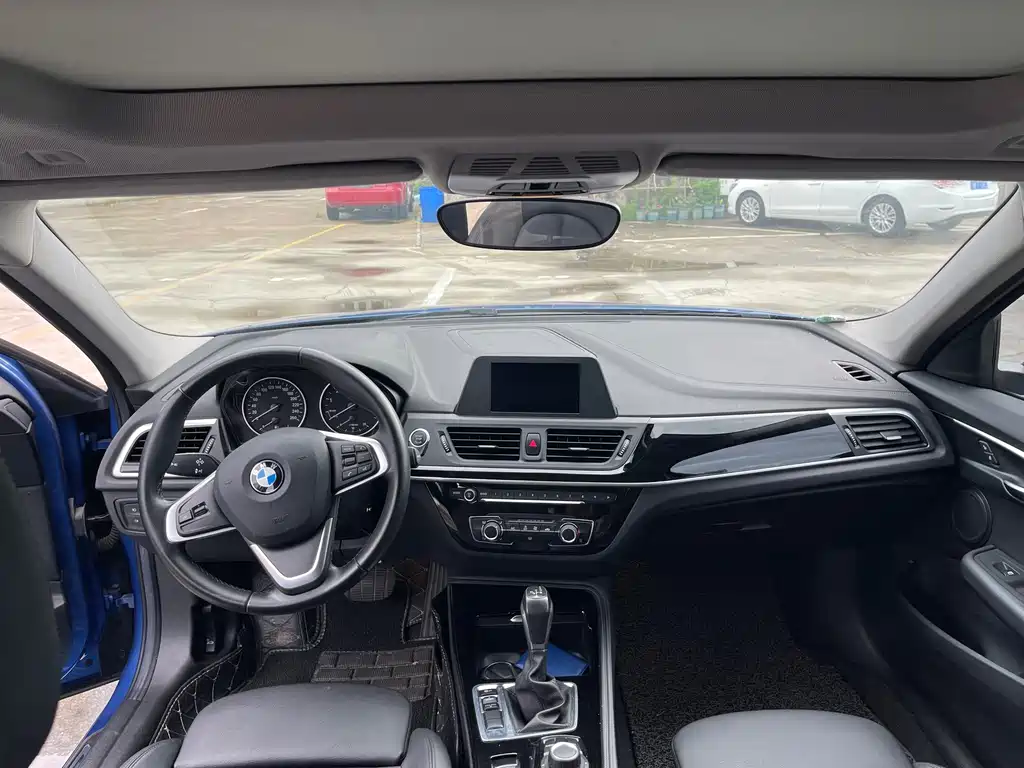 BMW 1 Series — миниатюра 4