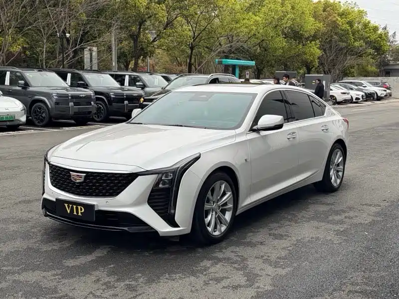 Cadillac CT5 2024