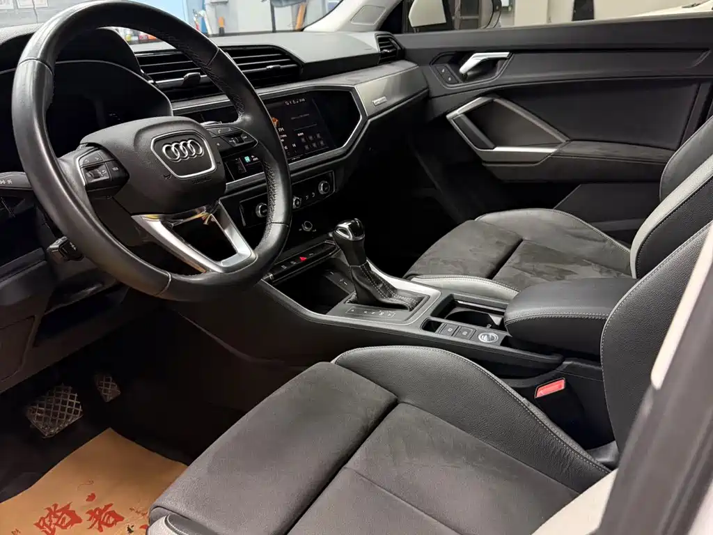 Audi Q3 — миниатюра 15