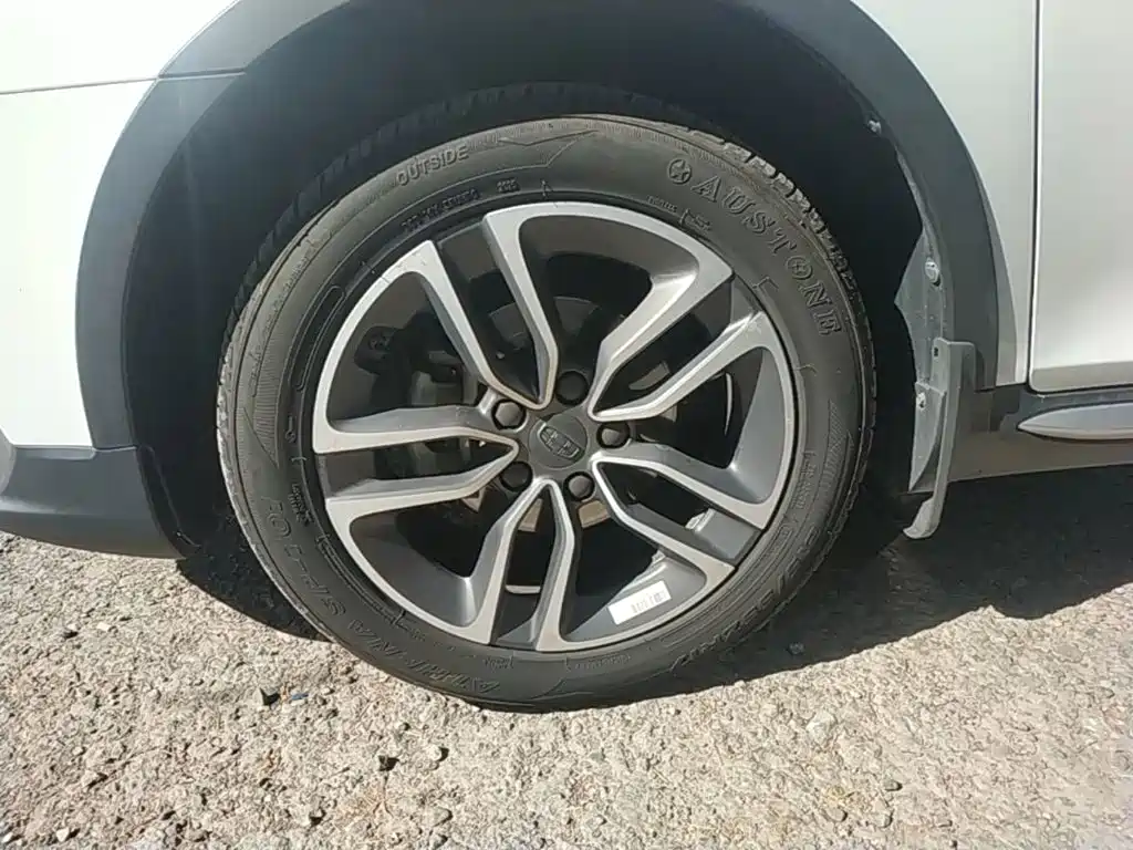 Geely Vision S1 — миниатюра 23
