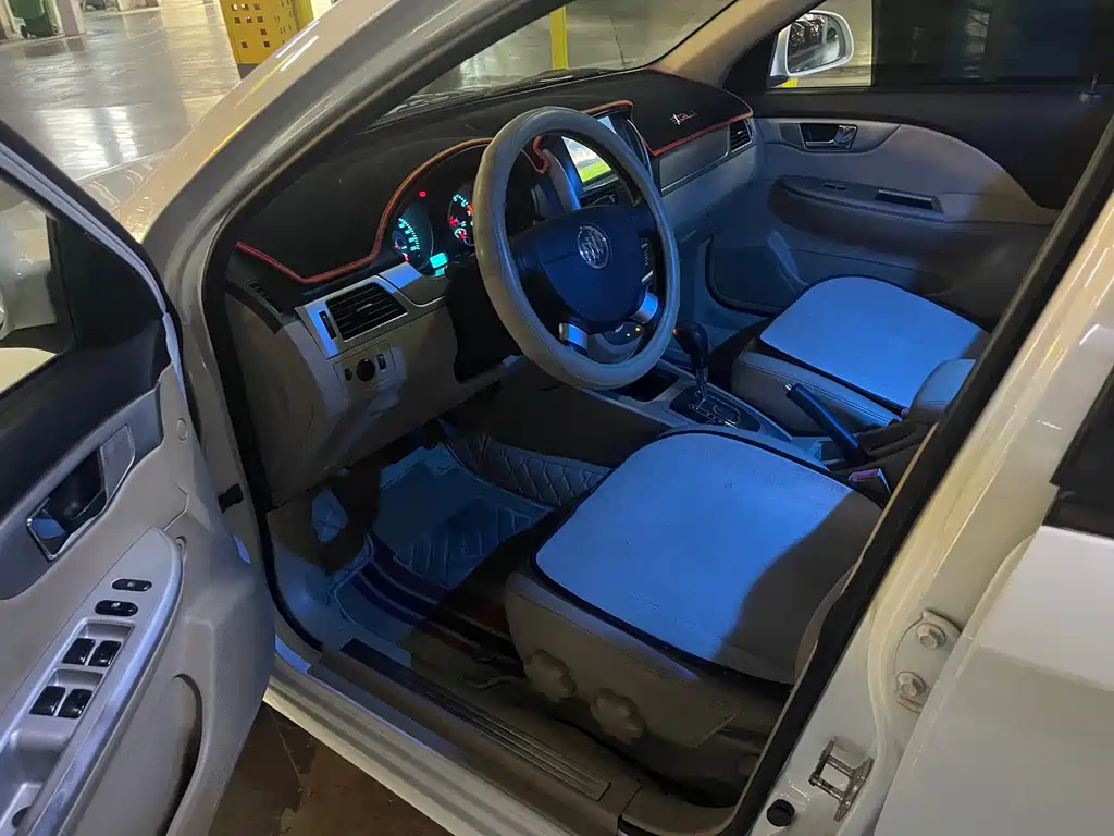 Buick Excelle — миниатюра 8