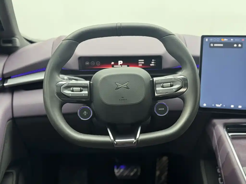 XPeng P7 — миниатюра 14