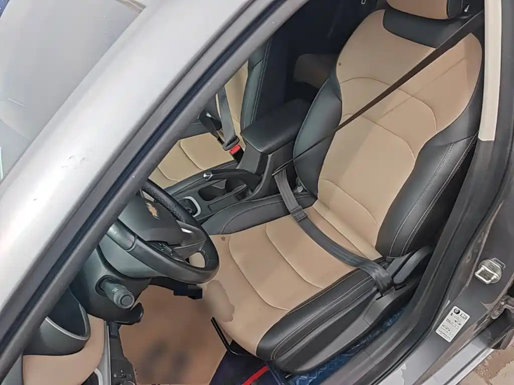 Chevrolet Monza — миниатюра 15