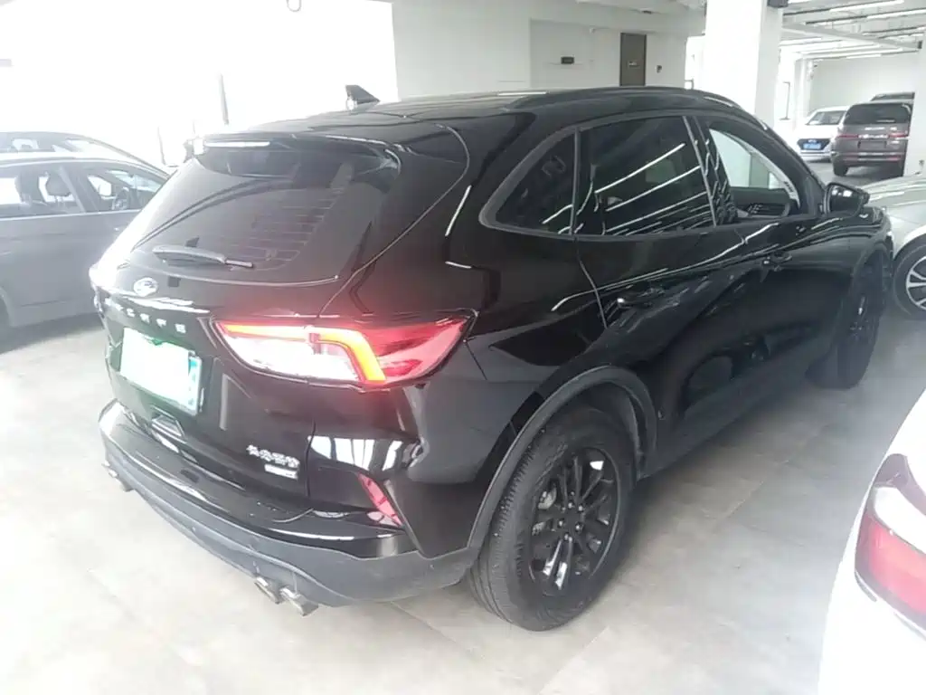 Ford Escape — миниатюра 7
