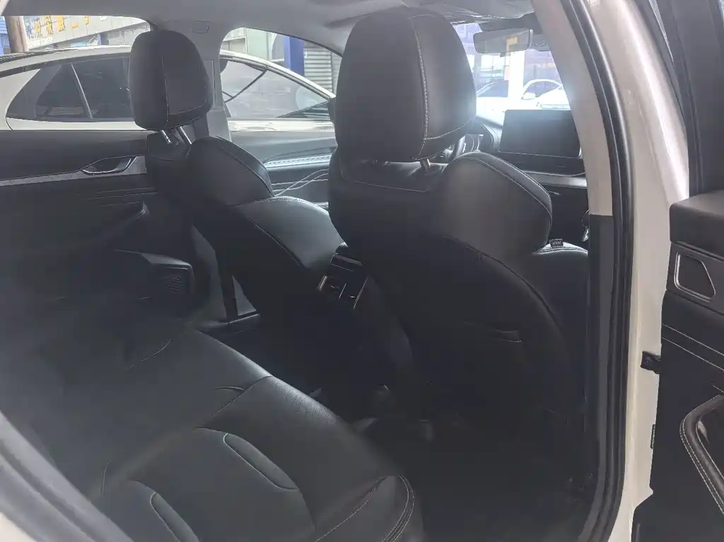 Geely Xingrui — миниатюра 12