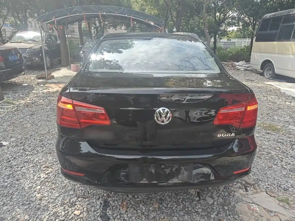 Volkswagen Bora — миниатюра 6
