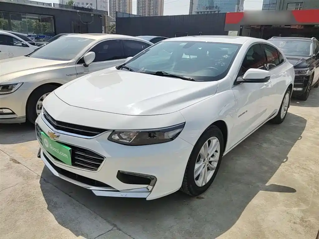 Купить Chevrolet Malibu XL
