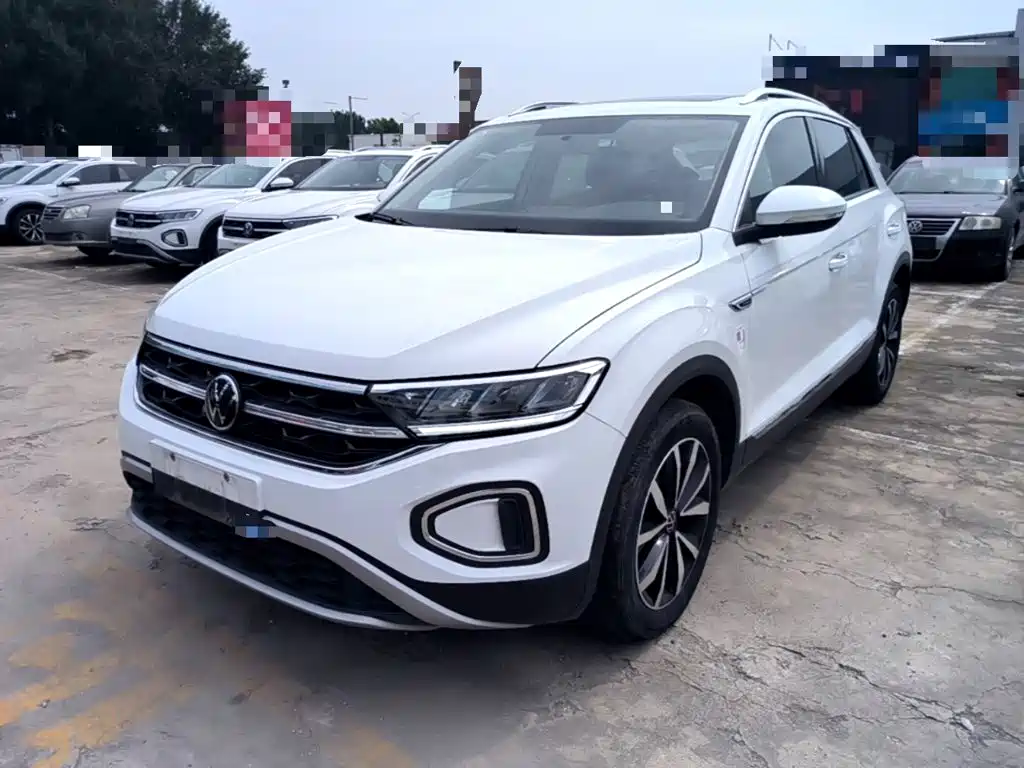 Volkswagen T-Roc — миниатюра 2