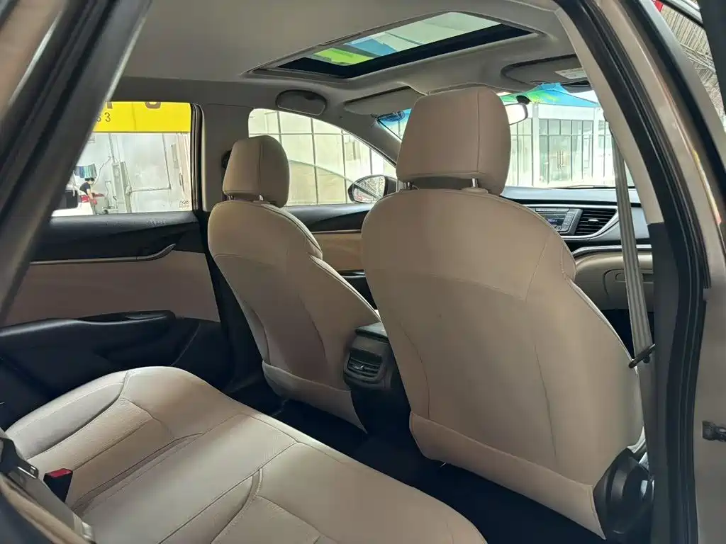 Buick Excelle — миниатюра 15