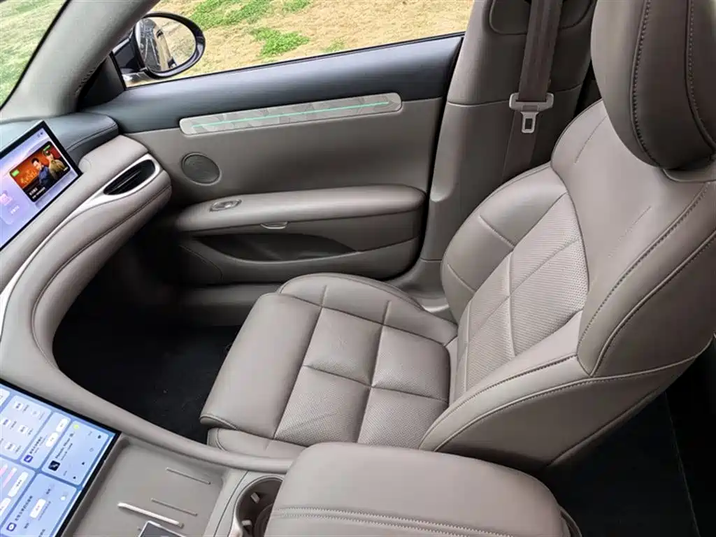 ZHIJI AUTOMOBILE ZHIJI L6