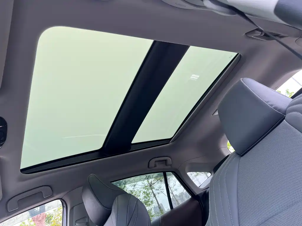 TOYOTA LING FANG HARRIER