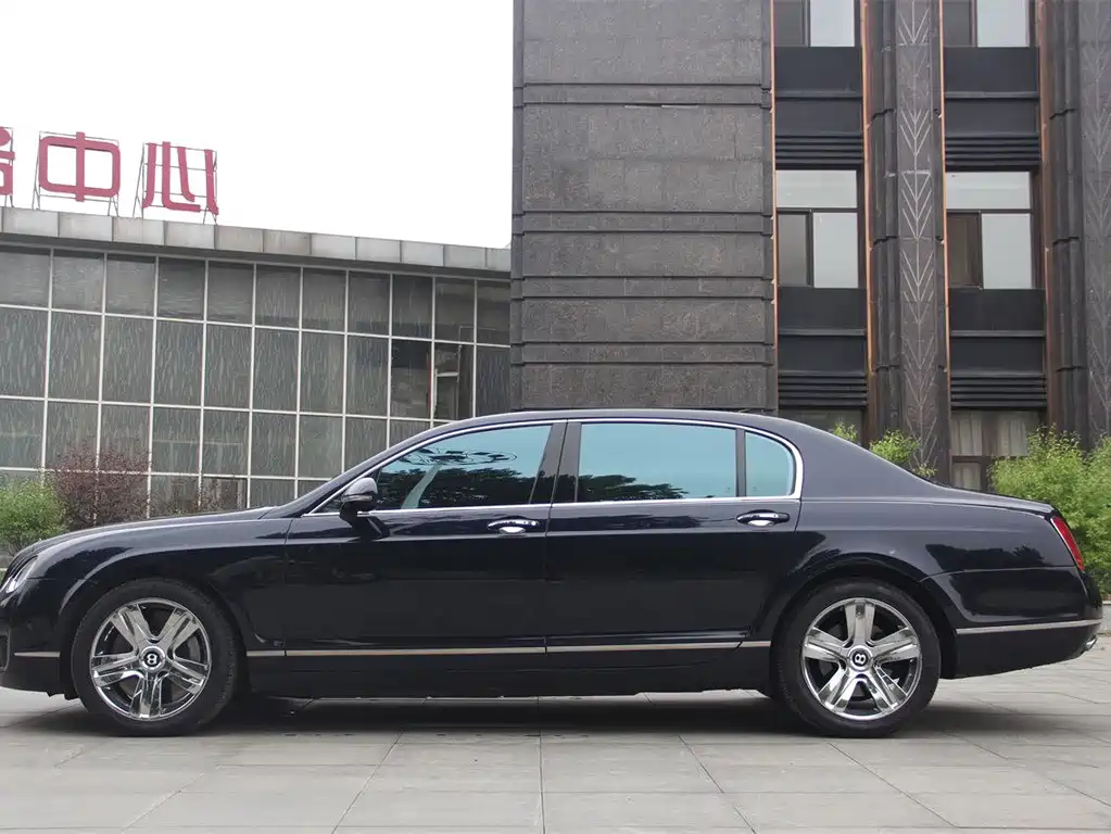 Bentley Flying Spur — миниатюра 12