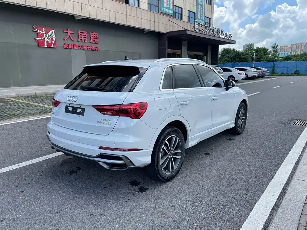 Audi Q3 — миниатюра 9