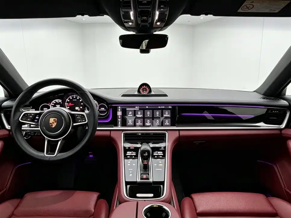 Porsche Panamera — миниатюра 5