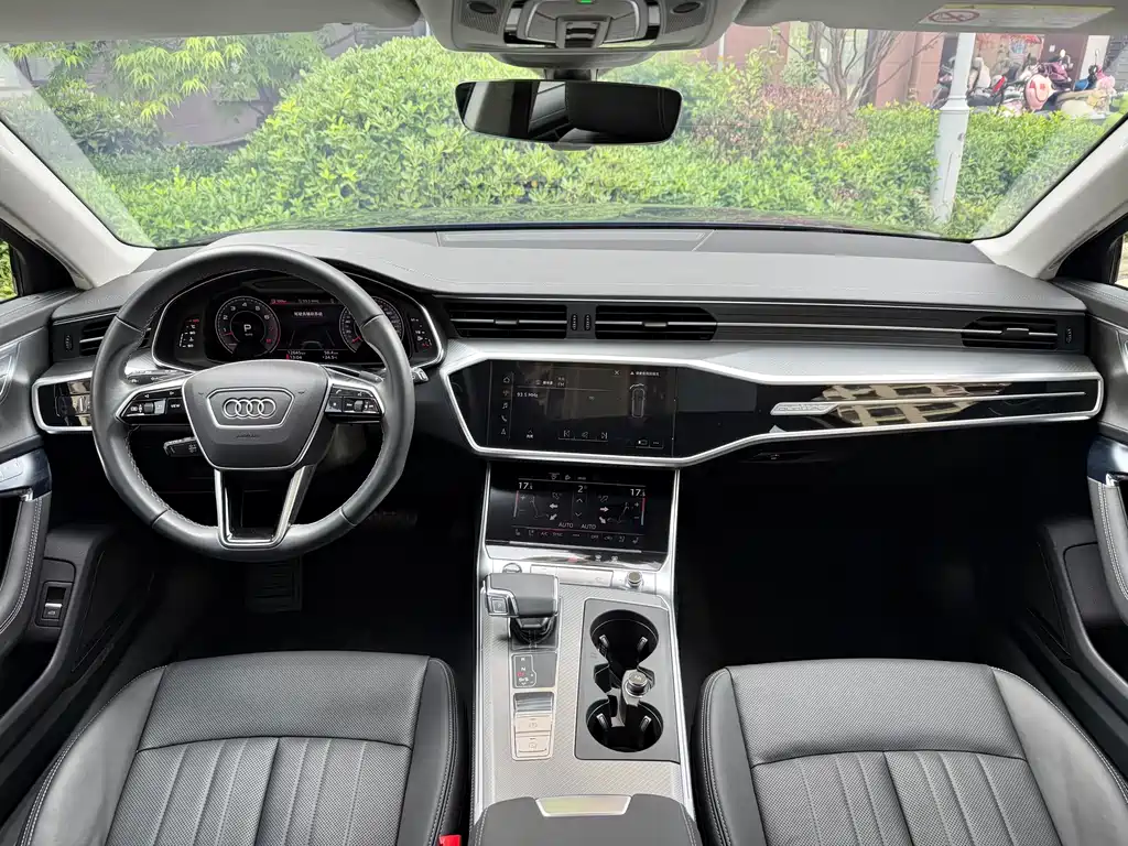 Audi A6 2024 allroad quattro 55 TFSI Premium